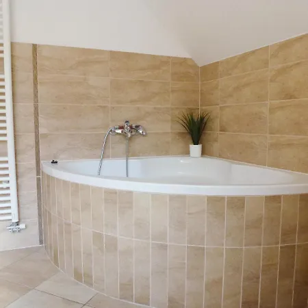 Jalps 3 In Beautiful Bohinjska Bistrica 보히니