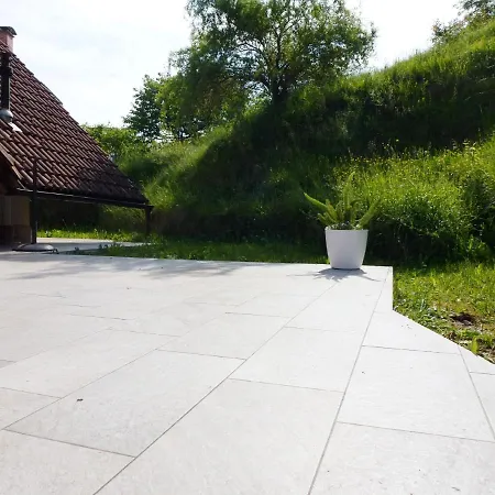 Jalps 3 In Beautiful Bohinjska Bistrica * 보히니